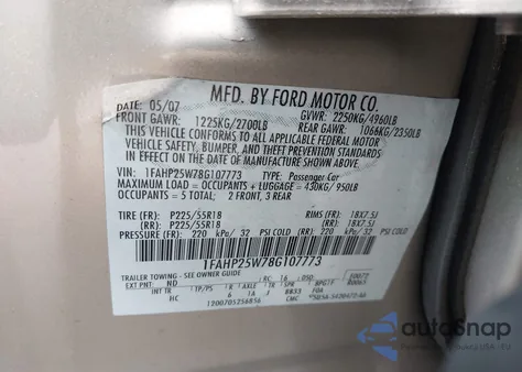 2008 Ford Taurus Limited z USA, uszkodzony, nr VIN 1FAHP25W78G107773